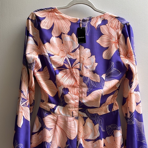NWT BeBe Floral Romper Pockets Gold Chains Purple Peach Pink - Picture 8 of 11